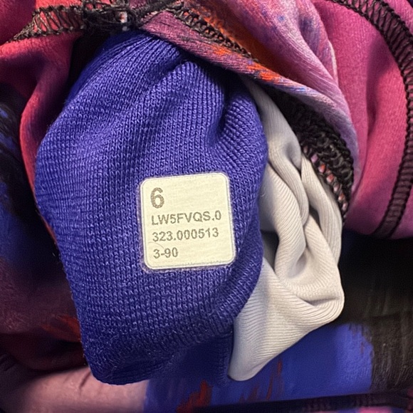 Lululemon Wunder Train HR Tight 28" - Picture 6 of 7